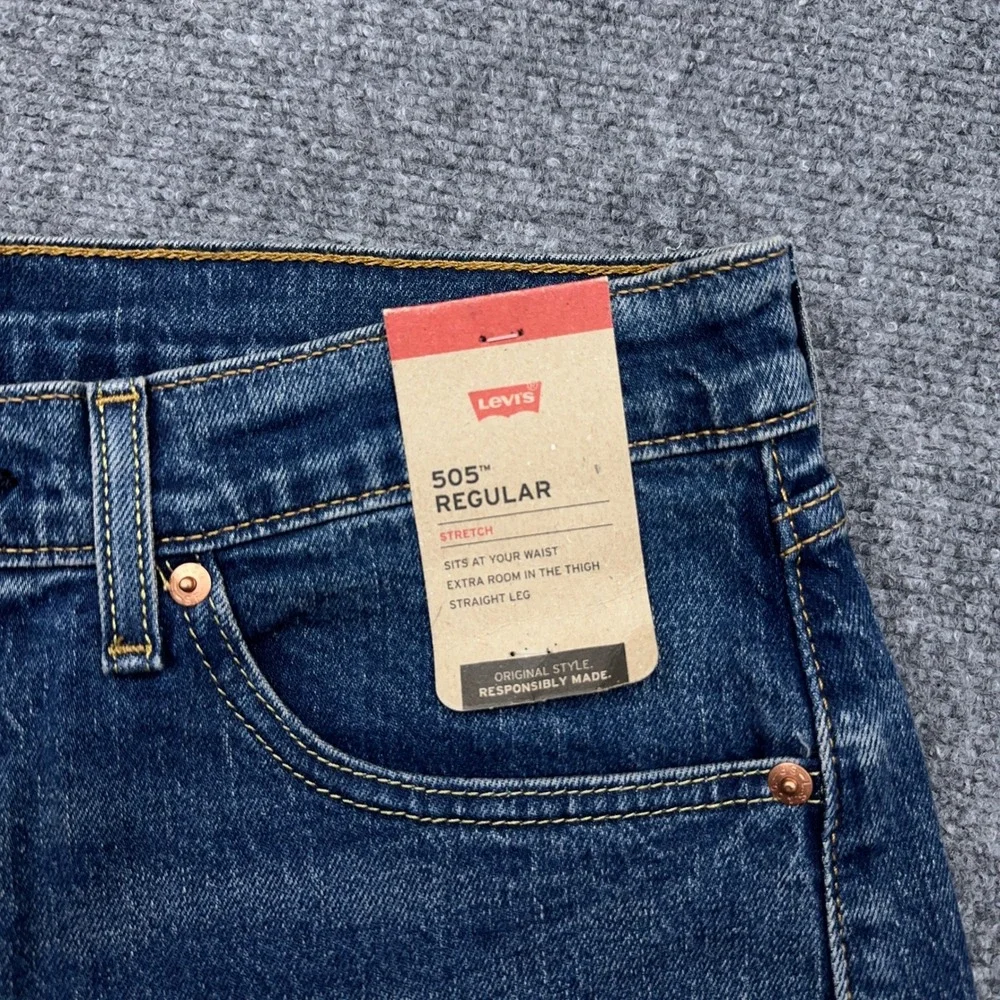 NEW Levi's 505 Jeans Men's 32x34 Blue Regular Straight Stretch Denim Medium Wash